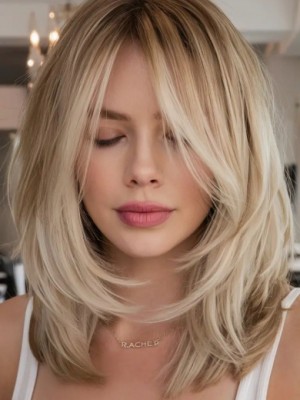 Schulterlange gestufte Lace Front Perücke in Blond – Echthaarperücke