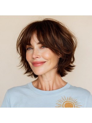 Front Lace Echthaar Perücke Kurz Stufiger Bob mit Pony – Natürlicher Haaransatz, Hochwertige Damenperücke, Leicht & Realistisch