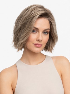 10 Zoll Taupe-Aschbraune Gestufte Bob Echthaarperücke für Damen – Maschinell Gefertigt