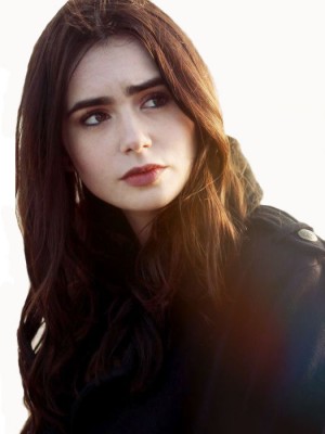 Sehr Populär Lily Collins Wellig Spitzefront Echthaar Perücke