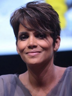 Halle Berry Frisur Synthetisch Mit Mono Handgemacht Perücke