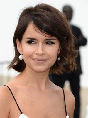 Miroslava Duma Wellige Bequem Frisur Spitzefront Perücke