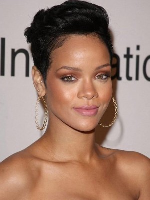 Rihanna Synthetisch Schwarz Vollspitze Perücke