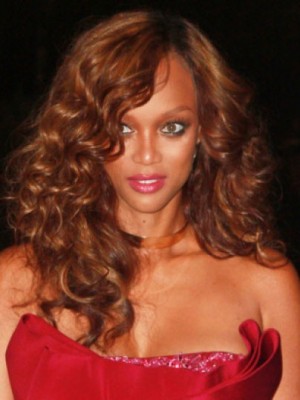 Tyra Banks Seidenweiche Wellig Spitzefront Kunsthaar Perücke